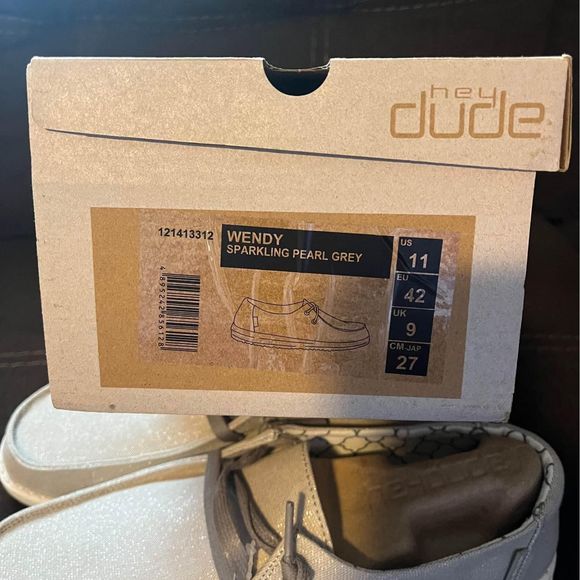 NIB Hey Dude Wendy sparkling pearl grey loafer shoes slip on womens sz 11 NEW - Picture 7 of 7